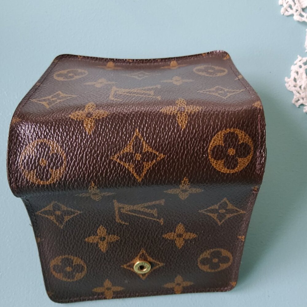 2003 Louis Vuitton Monogram Pattern Compact Zippe' Wallet - Picture 9 of 9